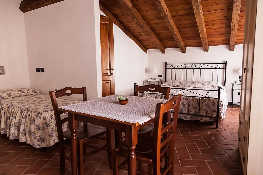 La Meridiana Casale Pignone Bed & Breakfast